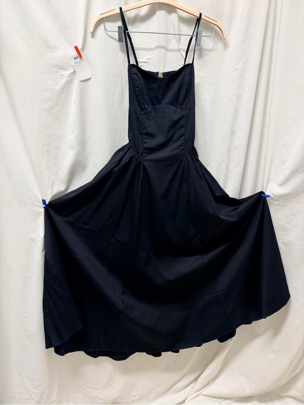 Abercrombie & Fitch Black dipped-waist dress